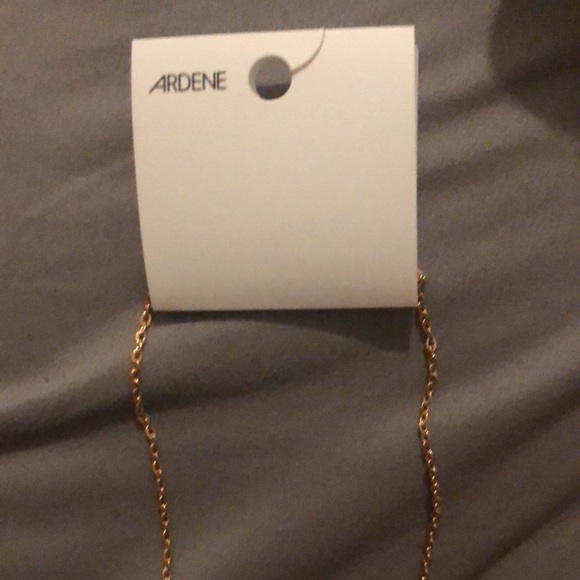 Gold long necklace - Picture 2 of 3